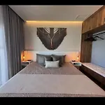 Luxury 1Br Condo-Amazing Oceanviews Prime Location Close To Beach