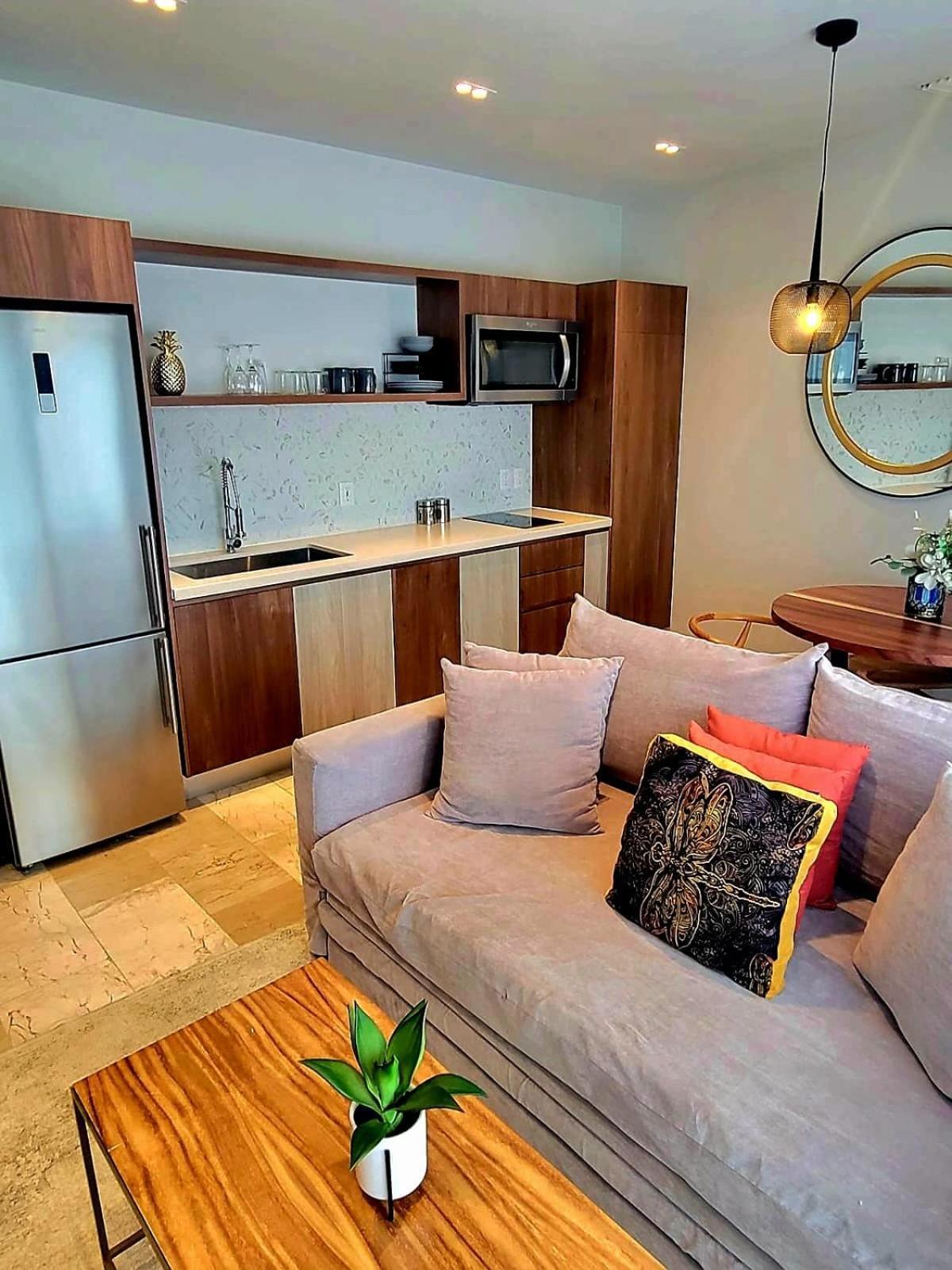Luxury 1br Condo-amazing Oceanviews Prime Location Close To * Playa del Carmen