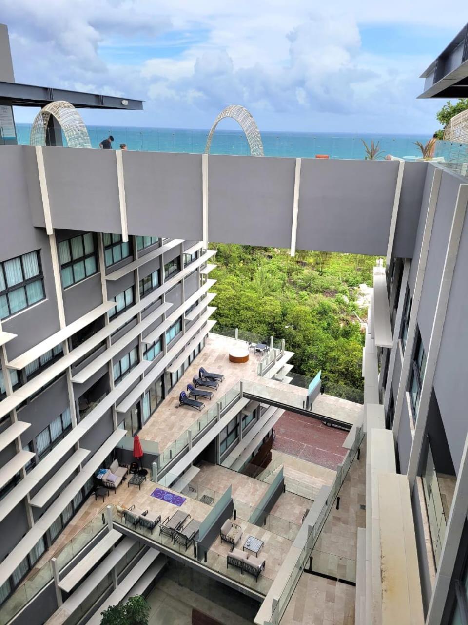 Luxury 1br Condo-amazing Oceanviews Prime Location Close To
