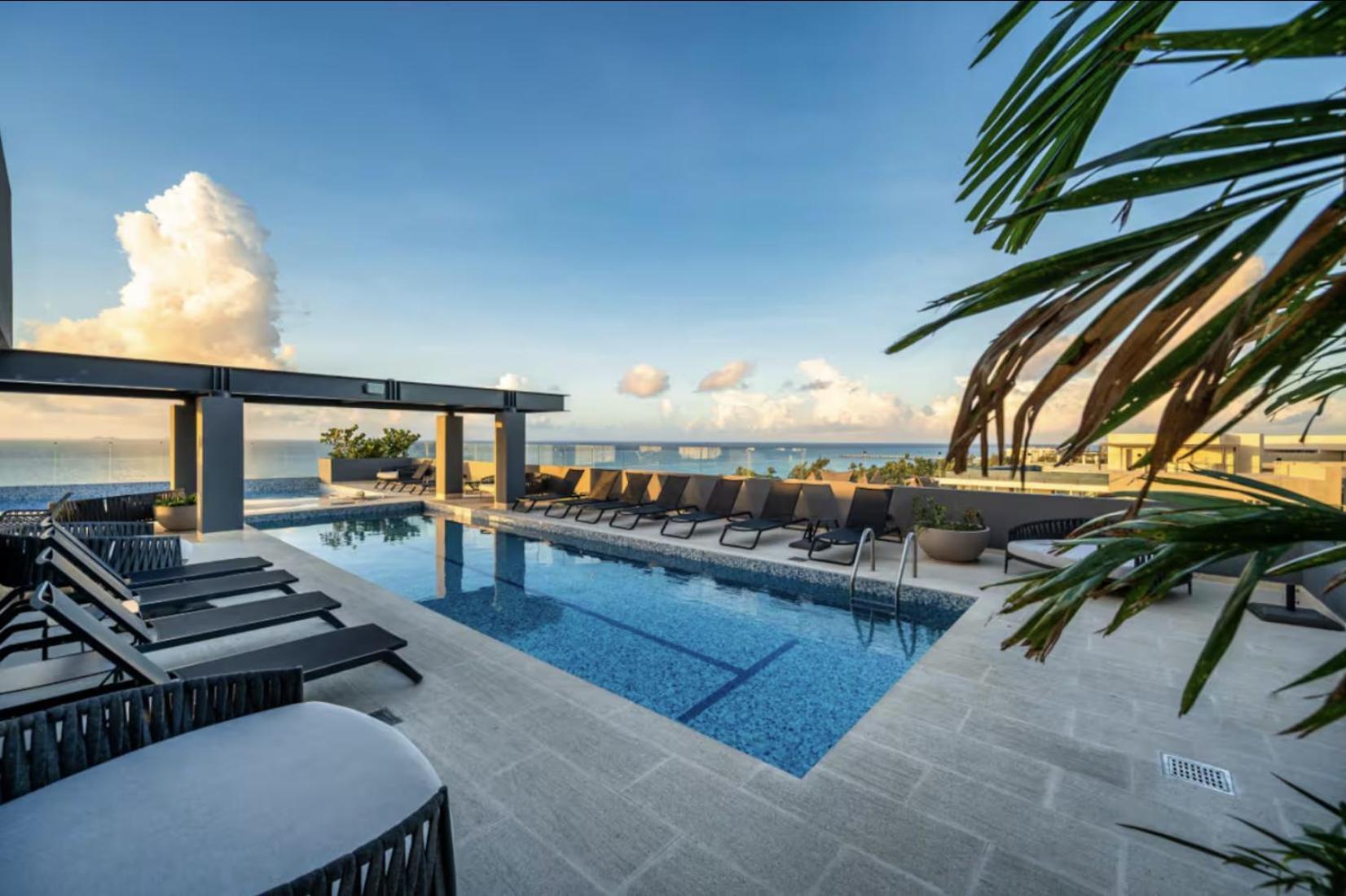 Luxury 1br Condo-amazing Oceanviews Prime Location Close To Apartamento Playa del Carmen